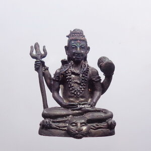 หลวงปู่หงษ์ วัดเพชรบุรี อ.ปราสาท จ.สุรินทร์ พระศิวะลอยองค์ (KP2655)