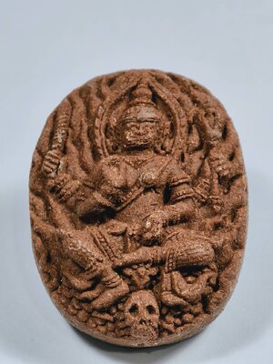 พระครูกาชาด วัดประดู่หอม ทะเลน้อย แห่งพัทลุง ท้าวเวสสุวรรณ ขุมทรัพย์เจ้าสัว พิมพ์ใหญ่ ซองเดิม KA1072