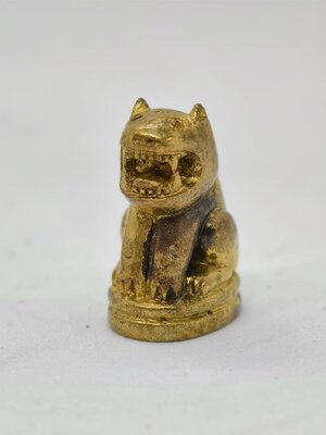 หลวงพ่อคูณ วัดบ้านไร่ รุ่นแรก เสืออาคม กายเทพ ปี 57 (KA1464)