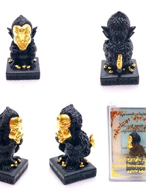 หลวงพ่อกลิ่น ธมฺมธีโป สำนักปฏิบัติธรรมพุทธมุณีเทวาสถิตย์ จ.ลำปาง เทพอินทร์แปลง “สี่หูห้าตา” เทวดาให้โชค รุ่น เศรษฐีนำโชค KM141