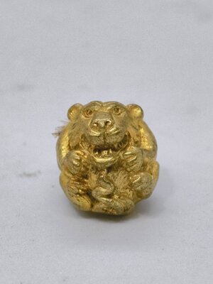 ครูบากฤษณะ สำนักสงฆ์เวฬุวัน ลูกอมหนังเสือพยัคฆ์เมฆา KA1743