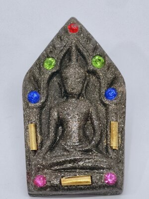 หลวงปู่มหาศิลา สิริจันโท พระผง ขุนแผน รุ่น รวมแร่กายสิทธิ์ พุทธาภิเษก 2 วาระ KA2448