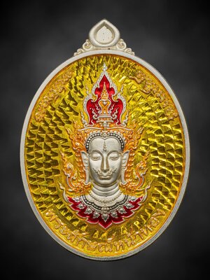 พระลักษณ์หน้าทอง ที่ระลึกงานบุญกฐิน ๒๕๖๖ พระอาจารย์บรรเจิด สถานธรรมม่อนสหรีสัพพัญญู เชียงราย