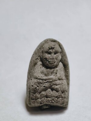 หลวงปู่ทวด พ่อท่านเขียว วัดห้วยเงาะ ต่อมหามงคล ต่อดวงต่อโชคต่อลาภ AC1457