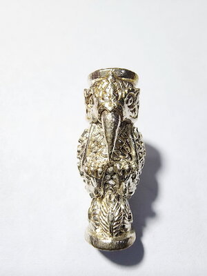 ครูบาแบ่ง วัดบ้านโตนด เทพสาริกาลิ้นทอง เงินไหลมา รวยมั่งคั่ง รุ่น ประสบการณ์ (KA239)