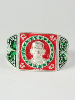 แหวน พัฒน์รวย พัฒน์เฮง หลวงพ่อพัฒน์ วัดห้วยด้วน ไซส์ 58 เนื้อเงินลงยาแดง 3 สี หมายเลข 9 (N10)