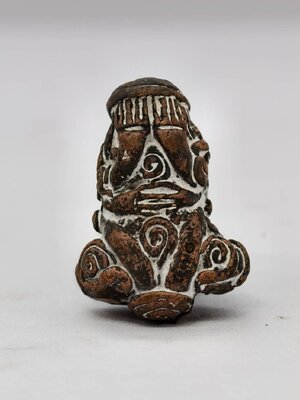 หลวงพ่อทอง วัดบ้านไร่ พระปิดตาเหนือดวง เนื้อนวโลหะ KA1372