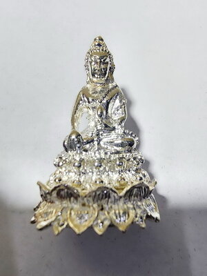 พระกริ่งใหญ่ ชินบัญชร หลวงปู่เถิง ย้อนยุค หลวงปู่หมุน กล่องเดิม (AC689)