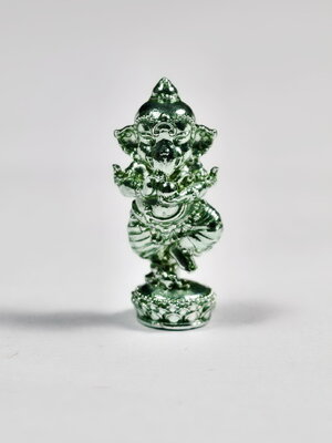 หลวงปู่ดวงมหาเศรษฐี วัดหนองไผ่ อุทัยธานี คเนศวร์น้อยร้อยล้าน เล็ก ฟ้า (KA957)