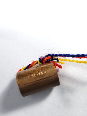 หลวงพ่อเสิน จังหวัดสุรินทร์ ตะกรุดลูกอมโลกธาตุ 2562 กล่องเดิม (KP2565)