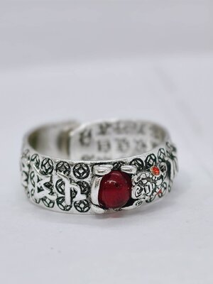 แหวนปี่เซียะ ทับทิมแดง รวยล้านล้าน หลวงปู่มหาศิลา วัดพระธาตุหมื่นหิน ขนาดฟรีไซส์ หลวงพ่อเมียน ร่วมเสก KA1972