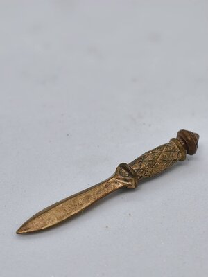 หลวงพ่อทอง วัดบ้านไร่ พระขรรค์ ทรัพย์เพิ่มพูน นวะโลหะ KA1739