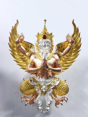 พญาครุฑทรงฤทธิ์ โคตรมหาเศรษฐี วัดพระมหาธาตุวรมหาวิหาร ฝังพลอย โนราห์ (KA687)