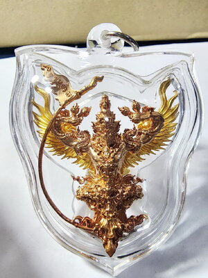 พญาครุฑ วัดครุฑ รุ่น 4 เชิญธงเศรษฐี อัศจรรย์โลกไม่ลืม ปีกเพลิง พิมพ์ใหญ่ (AC288)