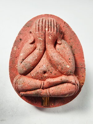 หลวงพ่อพัฒน์ วัดห้วยด้วน พระผงปิดตา รุ่น จัมโบ้3รวยเงินล้าน (KA115)